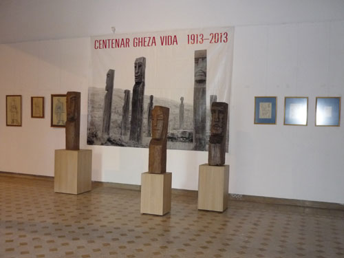 centenar gheza vida